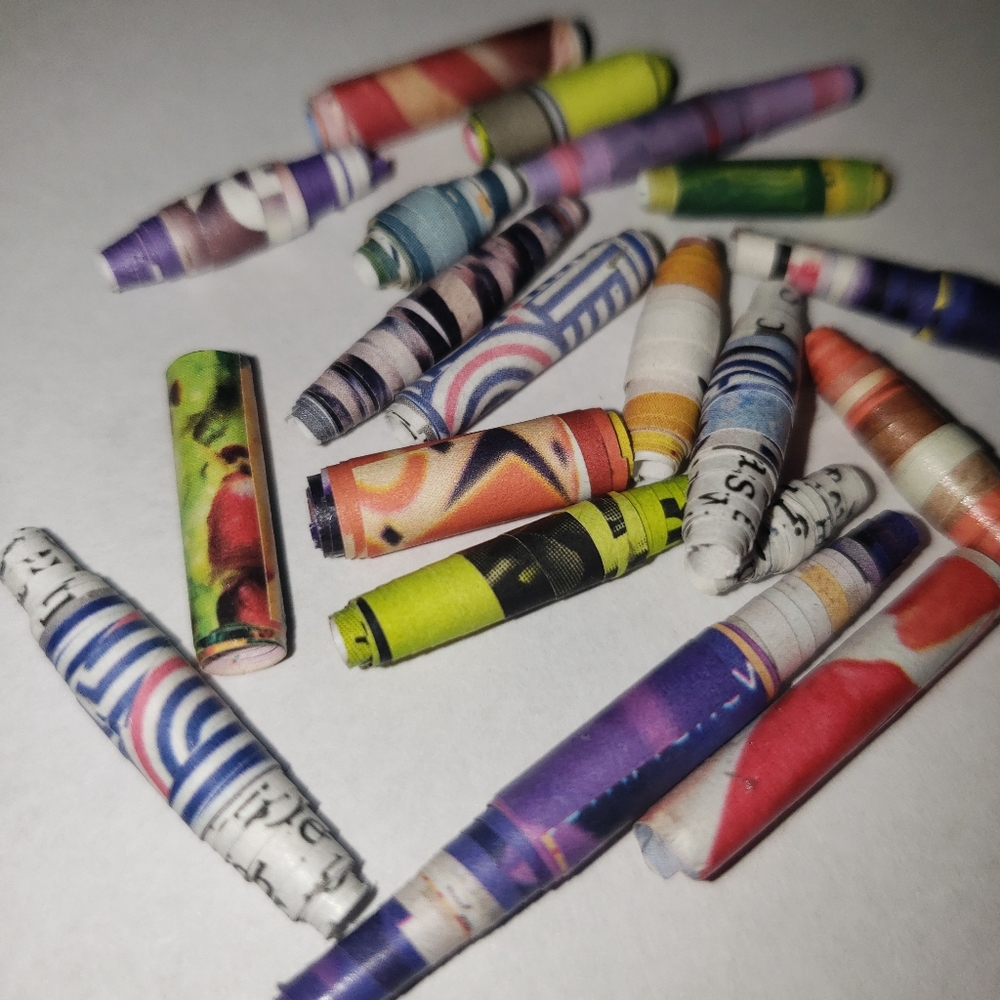 50 Handmade Paper Beads - Mixed - Picture 3 of 8